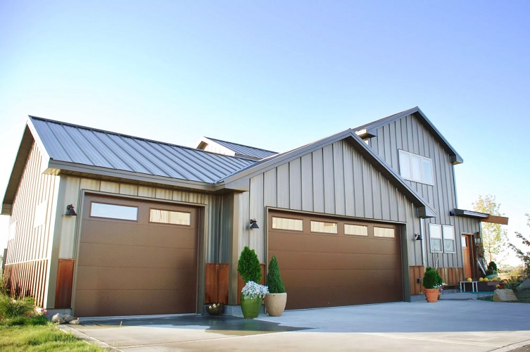 How to Choose Right Metal Siding for Your House