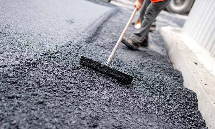 Tips: Extend The Life Of Your Asphalt Maintenance